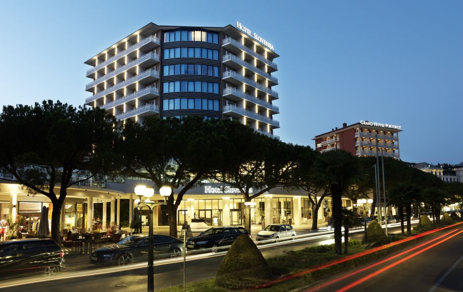 hotel slovenija portoroz parking